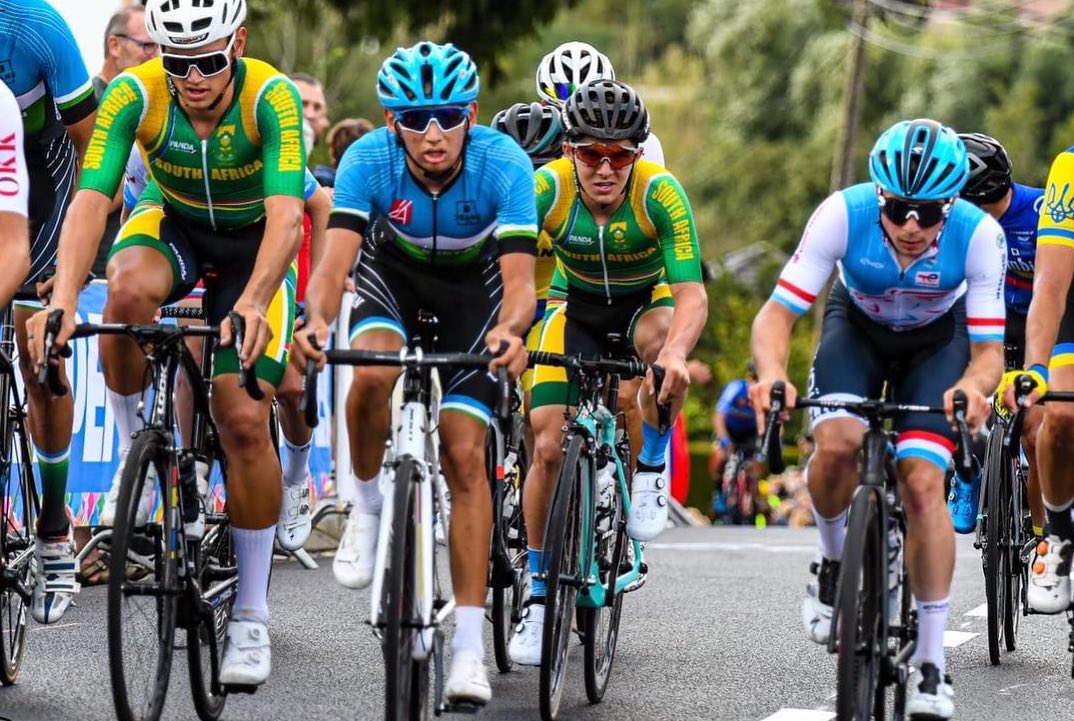 Travisstedman2's tweet photo. @flanders2021 ✅✔️
I’m really happy that I got to finish my first world champs as an u23 but with the lack of experience on such a technical course I feel I have a lot to build on in the years to come😁 Thank you so much to everyone for helping me reach my goal @SheshaRacingU23 https://t.co/wHYy3FgHFx