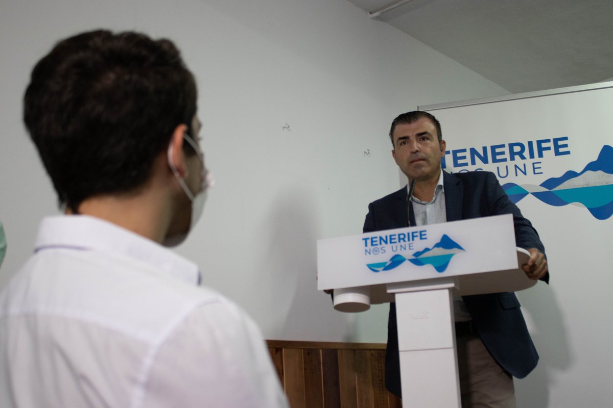 aalarcoblog's tweet photo. 🔵Muchas felicidades a Aaron Mesa, recientemente elegido presidente del Comité Local del PP de La Guancha. A por todas. #TenerifeNosUne
#Aaron #PP #LaGuancha #Tenerife🏴 #Canarias🇮🇨 #España🇪🇸 #24Sep #Asamblea #ComiteLocal https://t.co/yox0bSheDo
