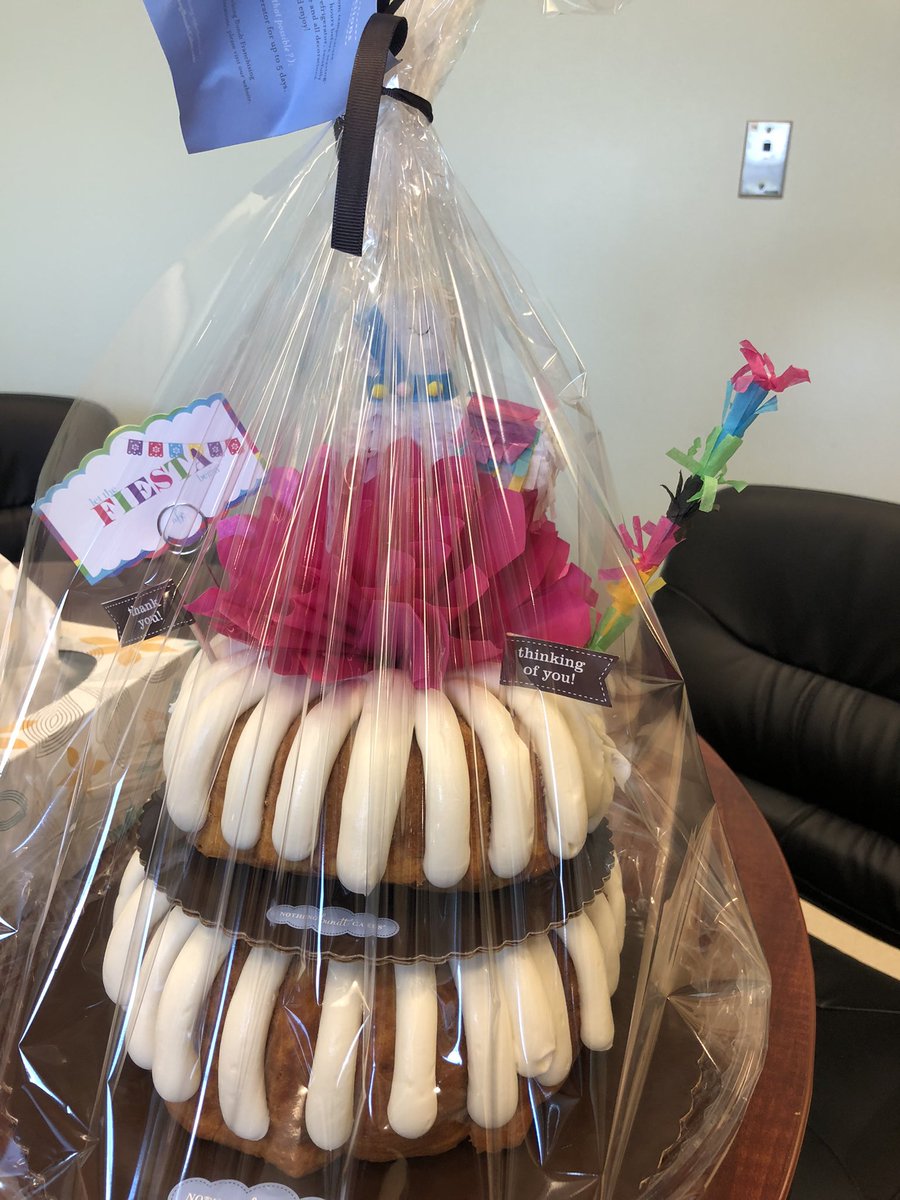 Judyjudymoore's tweet photo. It’s official. Sunlake Academy has the most thoughtful parents on the planet! Can’t wait to share this with our teachers! #SamsRavens @CSASchools https://t.co/6o5CNTpfyD