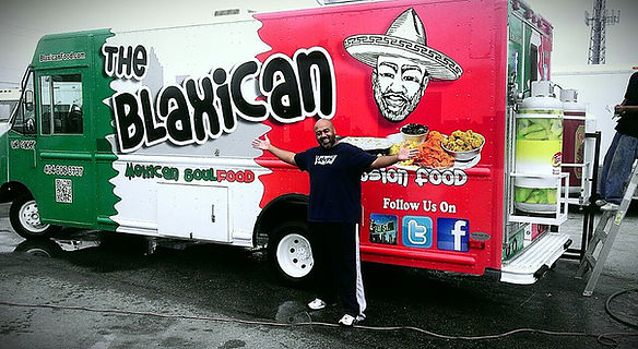 SimpsonwoodUMC's tweet photo. Mouth watering yet?

The @blaxicanfood truck is coming to @SimpsonwoodUMC THIS Wednesday.  Come on @PtreeCorners you'll love it.  Line starts at 5:30 in the SUMC parking lot. #MethodistsEat #Blaxican #SimpsonwoodUMC https://t.co/mqNiD8aSm8