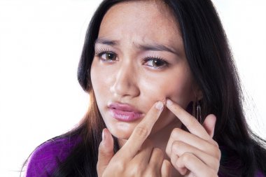 ymghealthy's tweet photo. How to Avoid Maskne and Simple Tips to Treat Maskne
https://t.co/8f7ZjLMCRw

#maskne #COVID19 #acne #skincare #facemask #nosemask https://t.co/7igo0iEczL