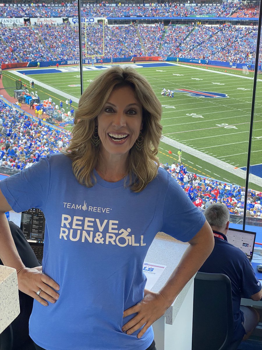 KimJonesSports's tweet photo. So happy to support the #ReeveRunRoll virtual 5K.
Donation details below. ❤️ https://t.co/Pr6EK15bkU