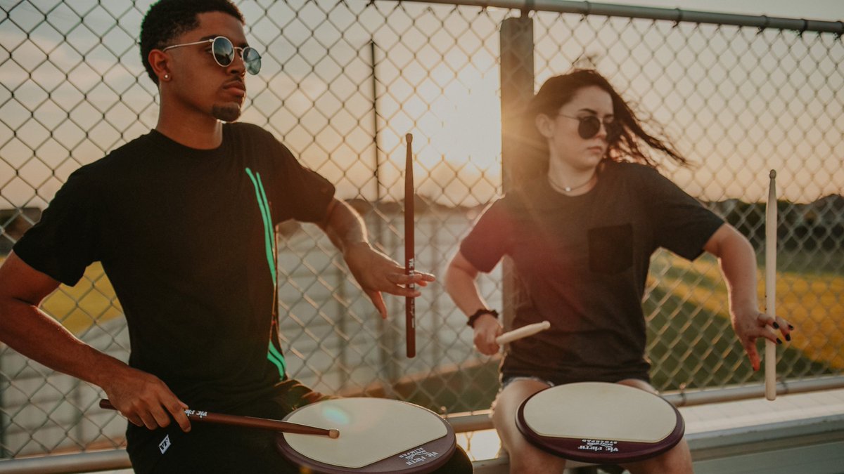 vicfirth's tweet photo. Saying hello to the week like, "Hi Mom" π
(π IYKYK π₯’)
Who's ready for a productive week? π₯ What are you hoping to accomplish this week? π
#VicFirth #Drumsticks #Drummers #vfMarching #vfHeavyHitter https://t.co/BYZac7YP0k