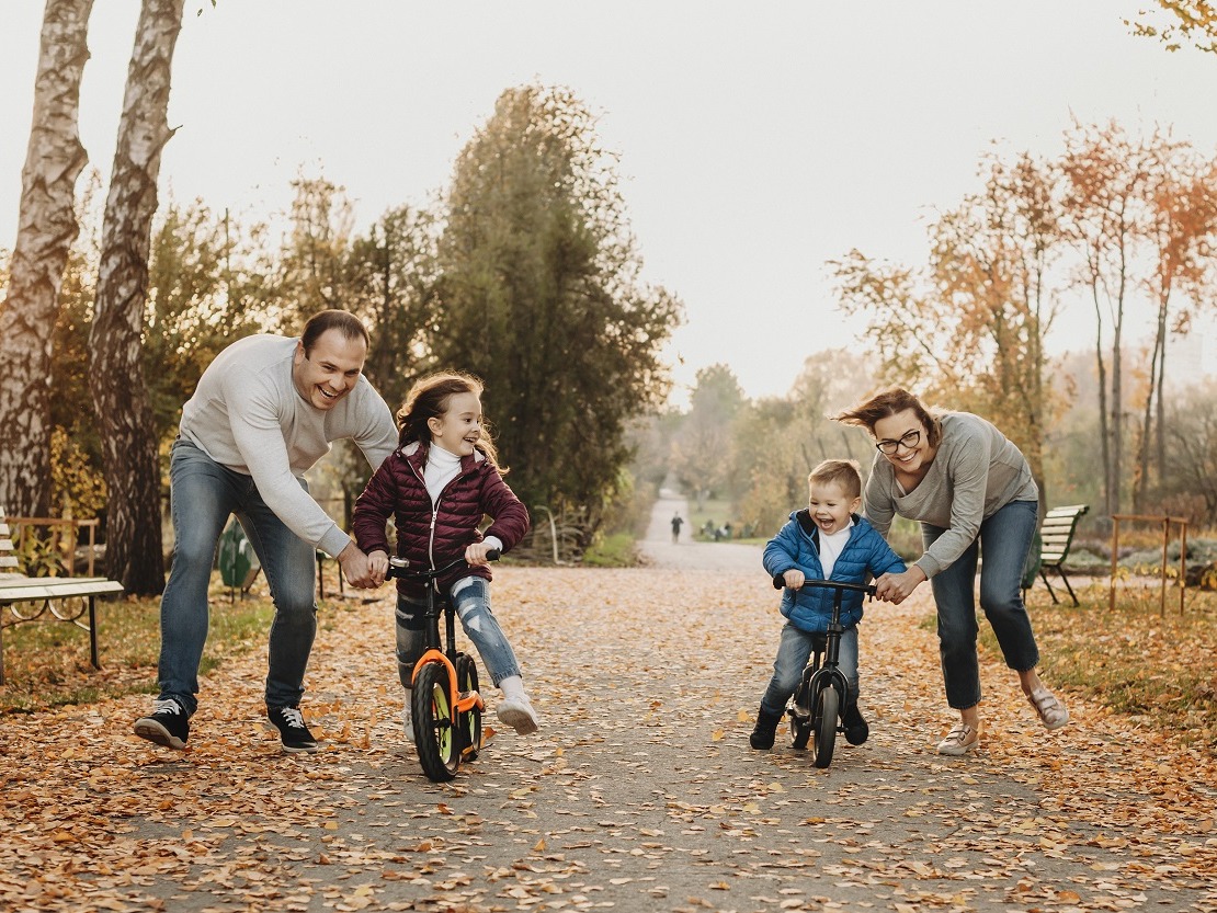 Summer is coming to a close, which means back-to-school season and fall sports are just around the corner. If you’re looking for a way to help your child prepare for the new season, try physiotherapy!