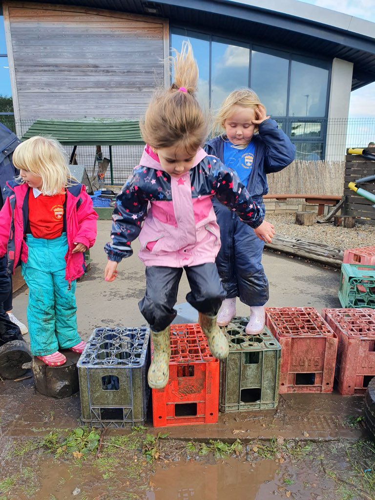 Cuiken_Primary's tweet photo. Nursery learners exploring water and developing gross motor skills. #engagedwithlearning https://t.co/TjghSIcHBK