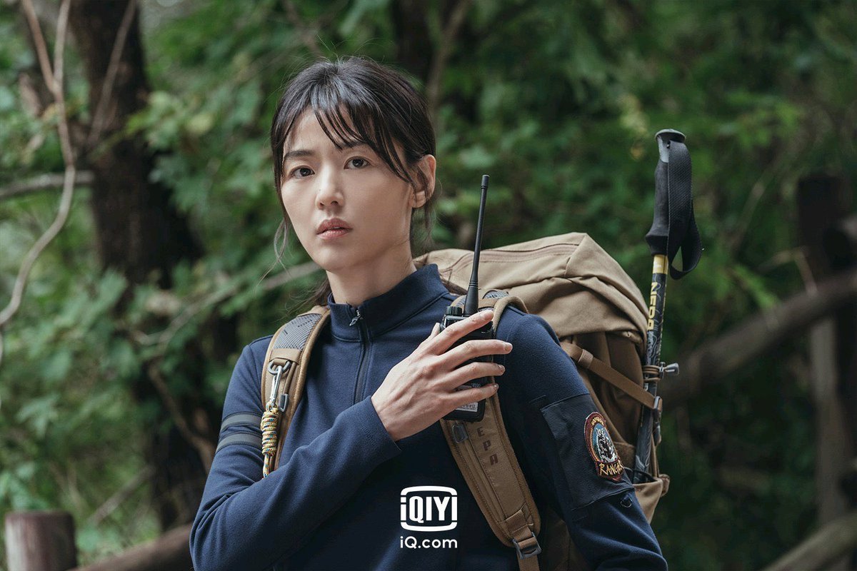 ким бом призрачный доктор. ян ян легкая улыбка покоряет мир. ли джун ги 2020 дорама цветок зла. ли джун ги цветок зла. Gap розовая теория дорама.