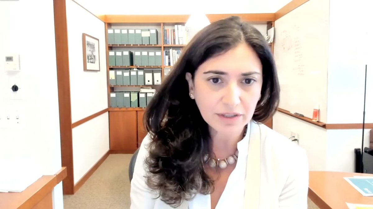 AdeccoGroupITA's tweet photo. .@raffasadun: "Va creato un circolo virtuoso tra settore pubblico e aziende per erogare formazione in grado di compensare lo #skillmismatch. Accade già in alcune regioni ma sembra difficile estendere questa attività a livello nazionale." #ReStartGeneration #PNRR #NextGenerationEU https://t.co/Nwj0WEQC8m