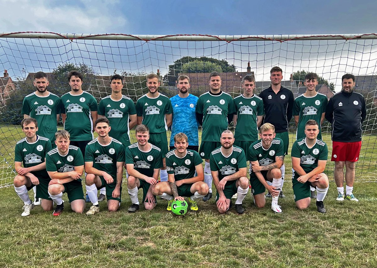 FCBurbageMens's tweet photo. Home Kit 🟢
Sponsored by Gray Building Services!

#UTA ⚓️🟢⚽️ https://t.co/hDKBil5b3f