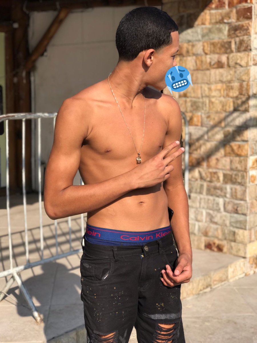 DoiskaDe's tweet photo. Tropa do novin te quer https://t.co/0P1YPWbCKU