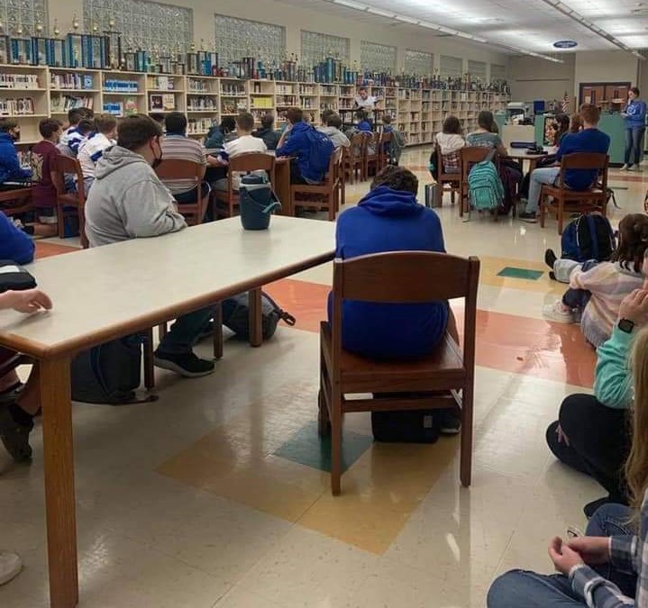 FirstPriorityAL's tweet photo. It's going to be another EPIC week of First Priority! Pictured is Mortimer Jordan High School's First Priority club that met last Thursday. We are very excited about clubs starting and relaunching. Send your club pics to info@firstpriorityal.com. #EPICYear #HOPE #FirstPriorityAL https://t.co/e7gHnxsRr9