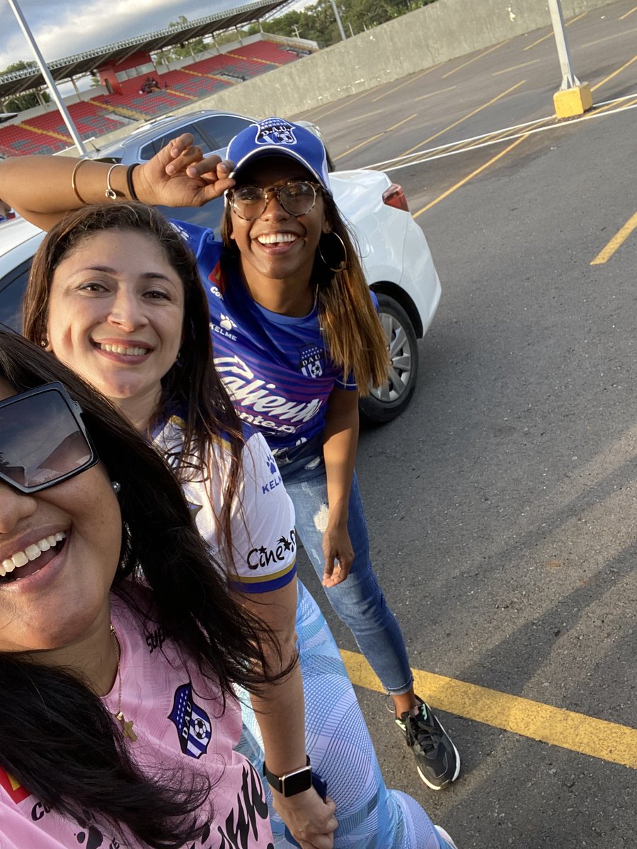 𝓡𝓸𝓼𝓮 ♡ tweet media