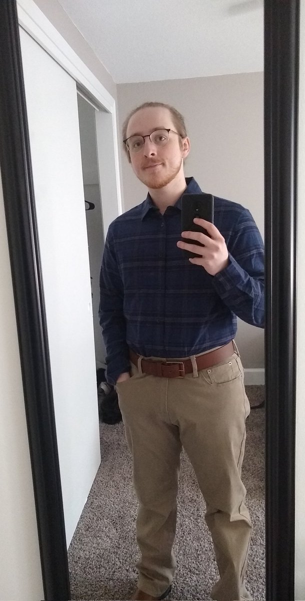 JasonStarkey19's tweet photo. First Day Fit!!
(manbun not pictured 😂) https://t.co/uf0jnoNIb1