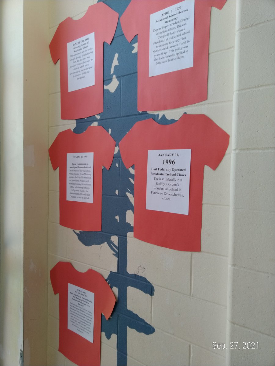 MsStew_HRCE's tweet photo. Please honour Truth and Reconciliation Day by checking out the excellent info displays in the halls @HalifaxWestHS #EveryChildMatters 🧡@HRCE_NS https://t.co/Nrkw6JD6hA