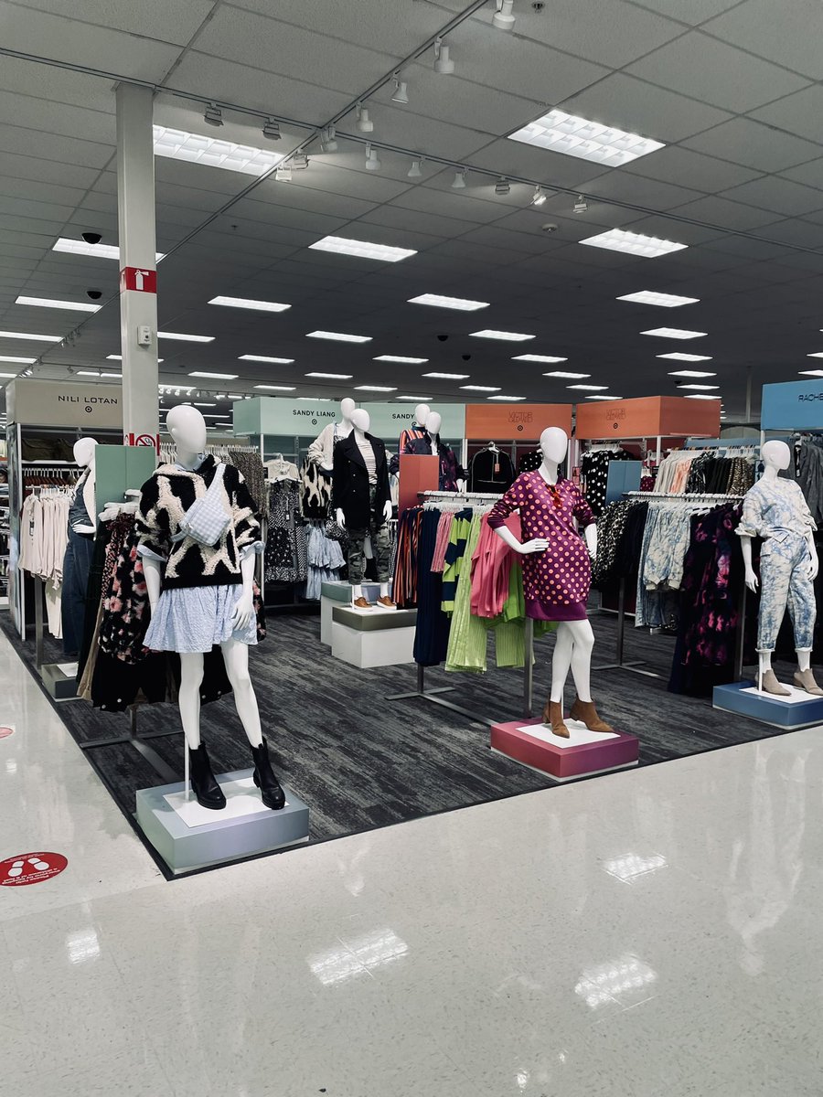 adamdvniel's tweet photo. 2021 Fall Designer Collab | #NiliLotanxTarget #SandyLiangxTarget #VictorGlemaudxTarget #RachelComeyxTarget 

#D454 #T2757 | @Sidique50 @AshleyBoye https://t.co/Fn06funk0d