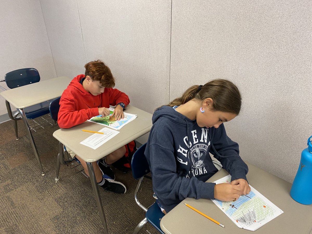 mrssjwitt's tweet photo. Super fun STEAM activity today!!  My students learned about mining for natural resources using chocolate chip cookies!  #BCBEfullSTEAMahead #baldwinproud https://t.co/jlaXV3fC8l