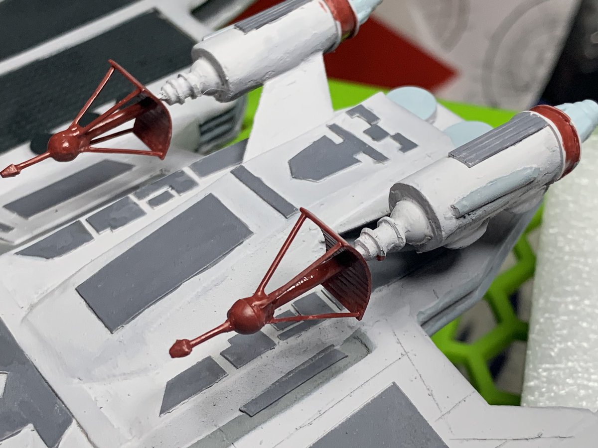 BHGKurama's tweet photo. Mission pod for the USS Tetryon is done with its detail painting, for the most part. Some spots to touch up and that I missed but I want to to dry before I mess with it. #StarTrek #StarTrekModel #1400Scale #NebulaClass #USSTetryon https://t.co/vmViHCmQwT