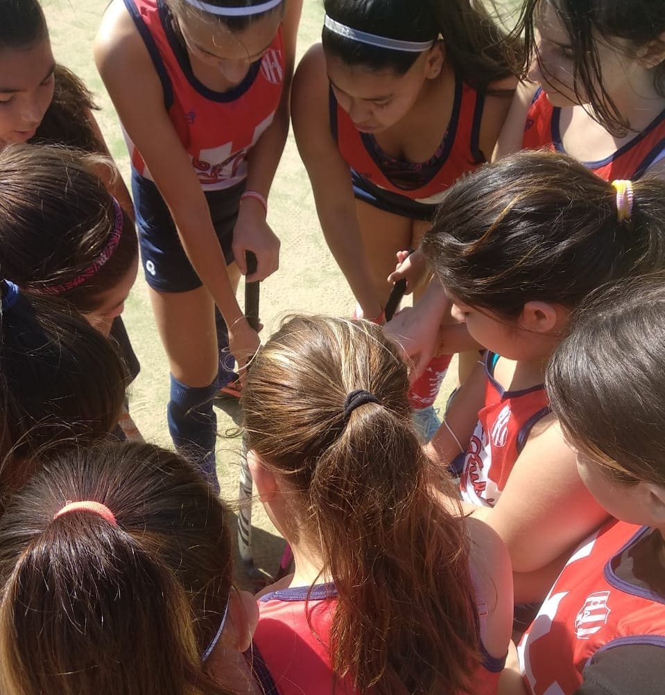 clubaunion's tweet photo. #HockeyTatengue 🏑

🥳 Fin de semana de victorias de todas las categorías de #Unión:
Primera: 1-0 vs. Colón
Mamis: 3-0 vs. Utedyc 
Sub 16: 1-0 vs. Colón 
Sub 14: 5-0 vs. Hockey Solidario
Sub 12: 3-0 vs. Liceo

#VamosLasPibas #VamosTate 🇦🇹 https://t.co/wE2br7MlDN