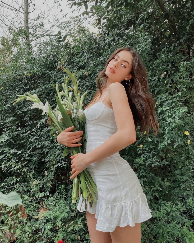EFCRTSLESSLY's tweet photo. ⠀
⠀
⠀⠀⠀⠀⠀⋰⠀ 🔥    𝒊'𝒎    𝒕𝒉𝒆    𝒈𝒊𝒓𝒍
⠀⠀⠀⠀⠀ʏou’ll    𝖉𝖎𝖊   foɾ    .   .   .
⠀ https://t.co/W458aQ17LP