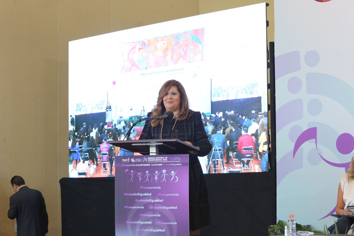 Izai_Zac's tweet photo. "Como dice nuestro escudo de armas "El trabajo todo lo vence", en Zacatecas sabemos trabajar en bien de la sociedad y de los derechos de acceso a la información y protección de datos personales" @FabiolaTorresRz https://t.co/472b4AlqcU