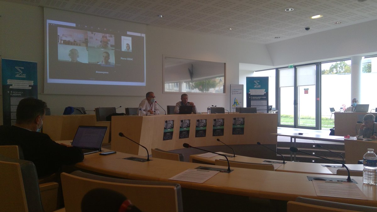 📢 Journée Energie du #Labex Sigma-Lim <a href="/ceramiclab/">ircer</a> <a href="/InstitutXLIM/">Institut XLIM</a> @unilim 
🎙️ Intervention de Tarik Laouedj <a href="/Alpha_RLH/">Alpha_RLH</a> lors de la table ronde "#Energie &amp; #IoT : quelles technologies de #capteurs pour quelle transition énergétique ?"
Avec <a href="/Thales_Alenia_S/">Thales Alenia Space</a> <a href="/ademe/">ADEME</a> <a href="/CEA_Officiel/">CEA</a>