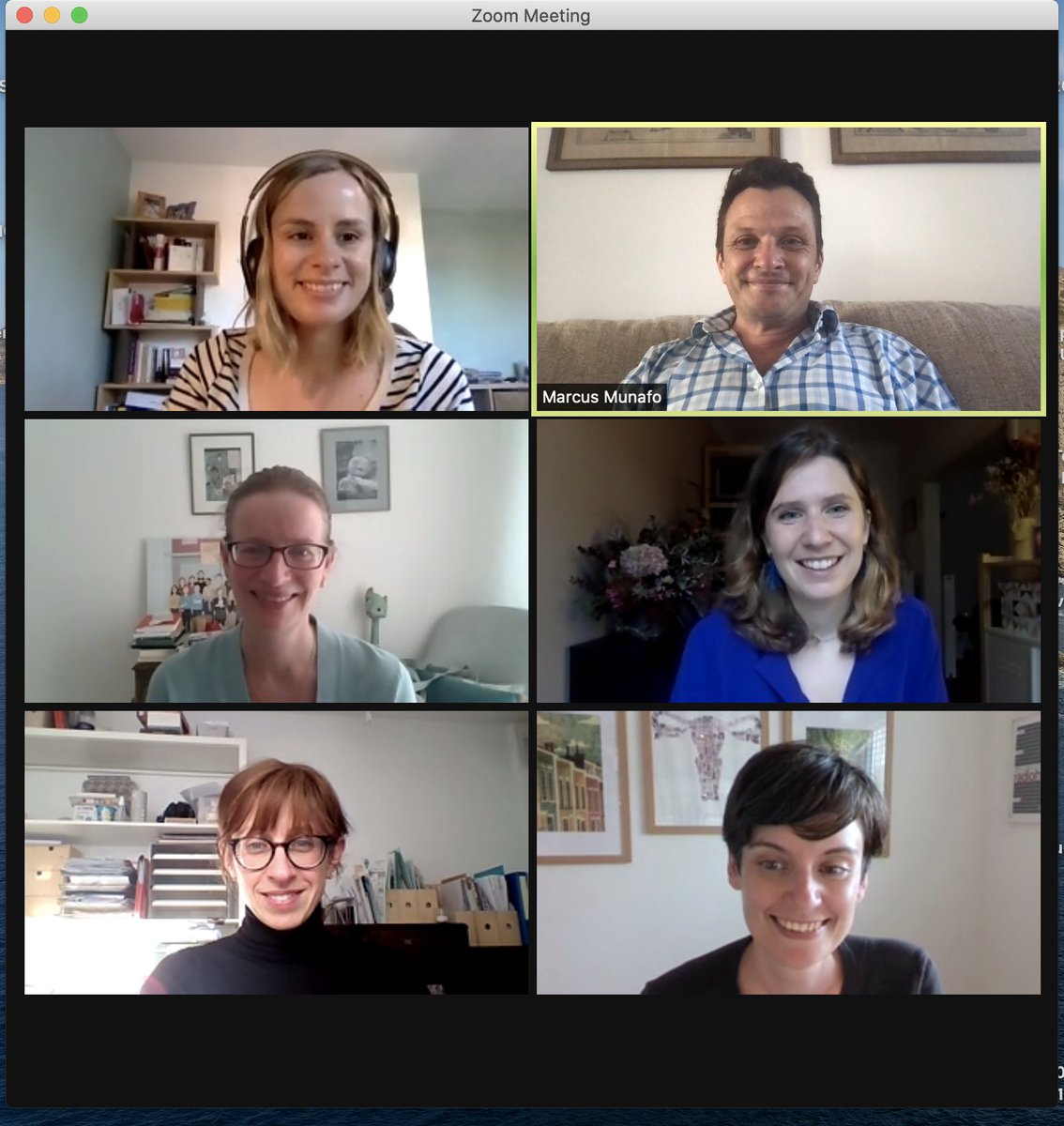 Congratulations to <a href="/BristolTARG/">TARG Bristol</a> / <a href="/mrc_ieu/">MRC IEU</a>'s <a href="/LauraSchellhas/">Dr Laura Schellhas</a> for passing her PhD viva 🎉 And thanks to her examiners - <a href="/BeckyRichmond90/">Rebecca Richmond</a> <a href="/thaliaeley/">Prof Thalia Eley 💙</a>!