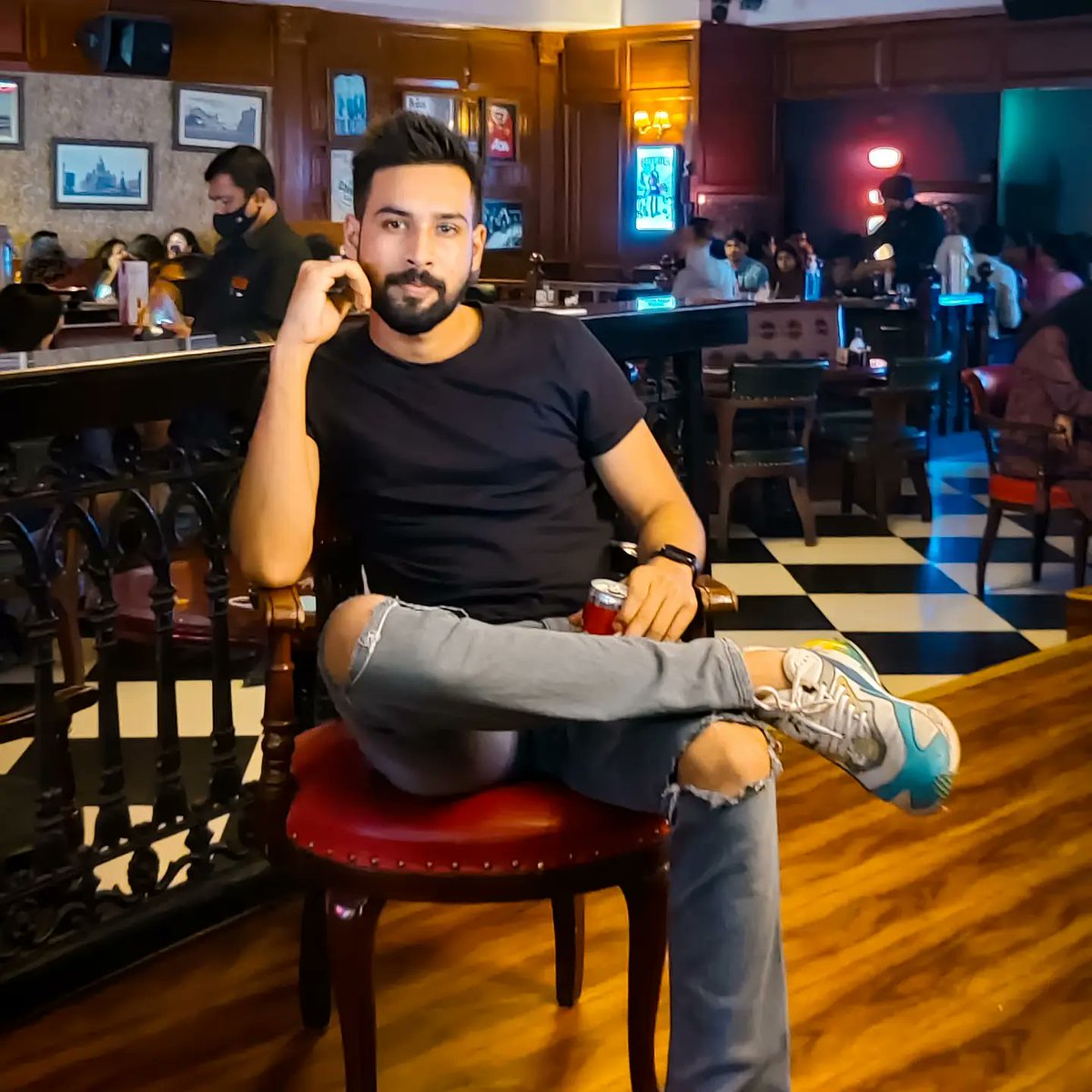 imadarshpathakk's tweet photo. Leave who you were. Look who you are. Look forward to who you will become..๐ฎ๐ณ๐ค
.
.
.
.#adarshpathak
#mrfabb #mrfabbindia @Imadarshpathakk https://t.co/UPDjpIpcHy