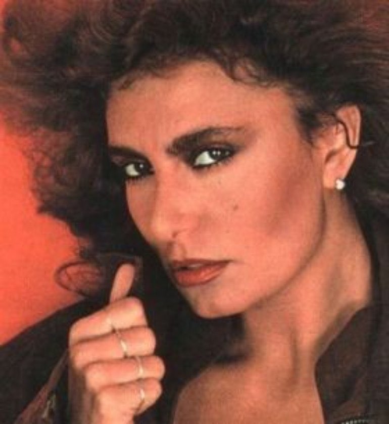 Il singolo digitale di “NON SONO UNA SIGNORA” è disco di Platino💿
Raggiungere questo risultato a 39 anni dall’uscita è incredibile💙
Grazie a tutti💙👠🏳️‍🌈 
<a href="/NarIntRecords/">Nar International</a> <a href="/WARNERMUSICIT/">Warner Music Italy</a> #nonsonounasignora #discodiplatino #grazieatutti