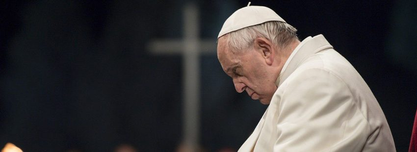 Revista_VN's tweet photo. 🗓️ El papa Francisco irá al #Coliseo el 7⃣ de octubre para rezar por la paz junto a Sant’Egidio

https://t.co/eehFyItUBZ

@SantEgidioMad @santegidio_ES @santegidionews https://t.co/1fCEHvHuHK