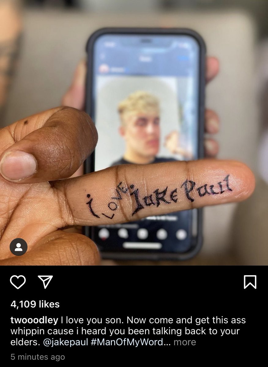 Tyron Woodley has a new tattoo