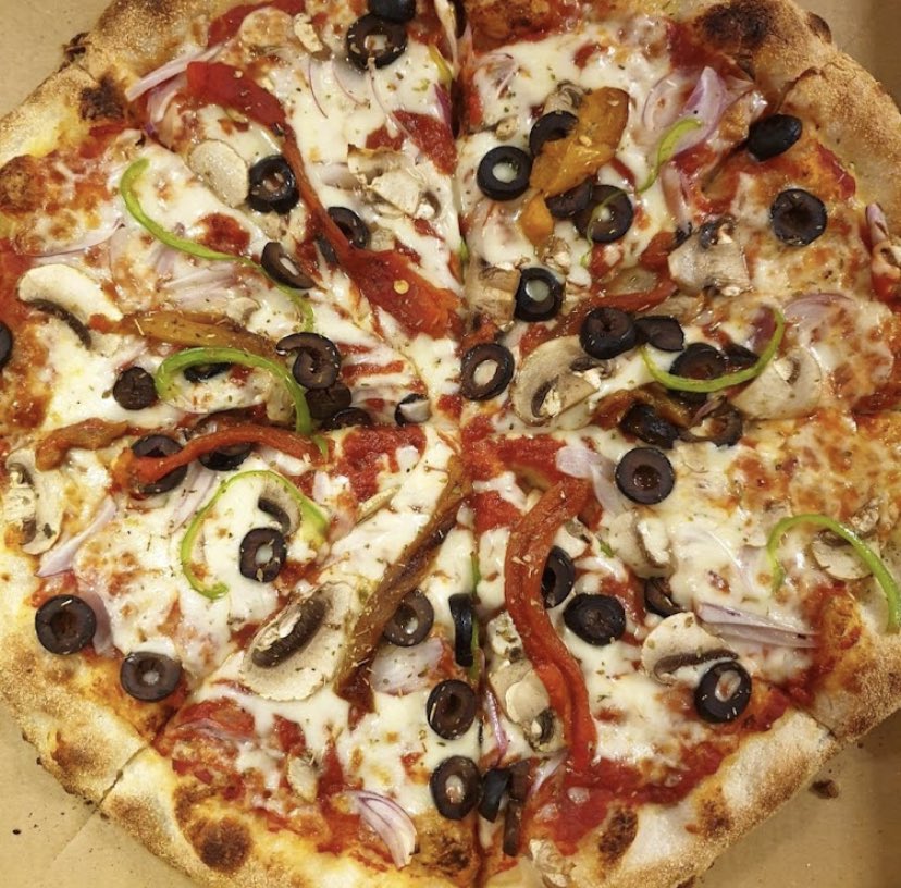 s_openings's tweet photo. تم افتتاح #جده #Jeddah 🌊 ☀️ 🏝                    
Somo Pizza                                                                                               📍طريق البترجي - مجمع بوكس بارك https://t.co/dsvkdMgDJT