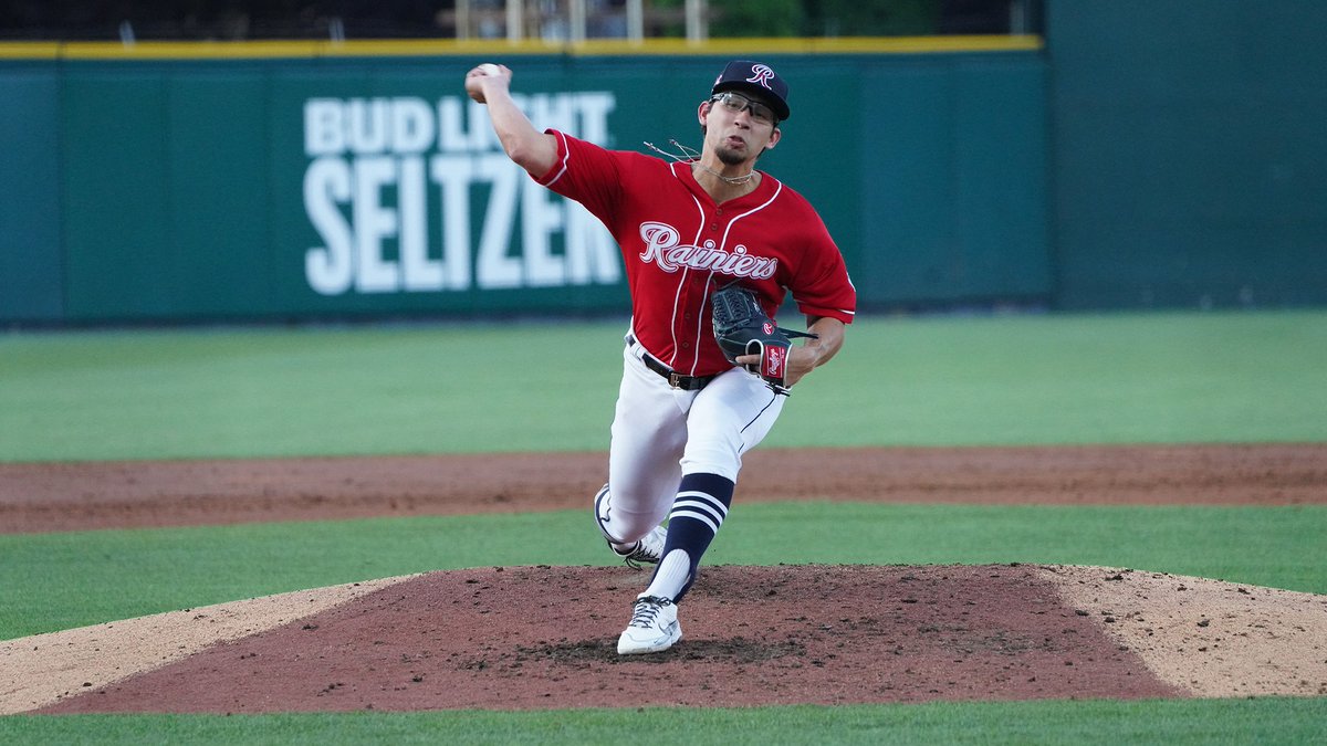 Rainiers RHP Robert Dugger has been named Triple-A West Pitcher of The Week for September 20-26!

In his start on Thursday 9/23 at Round Rock, he went 6.0 shutout IP and allowed only one hit - an infield single - walking just two and striking out six. 👓