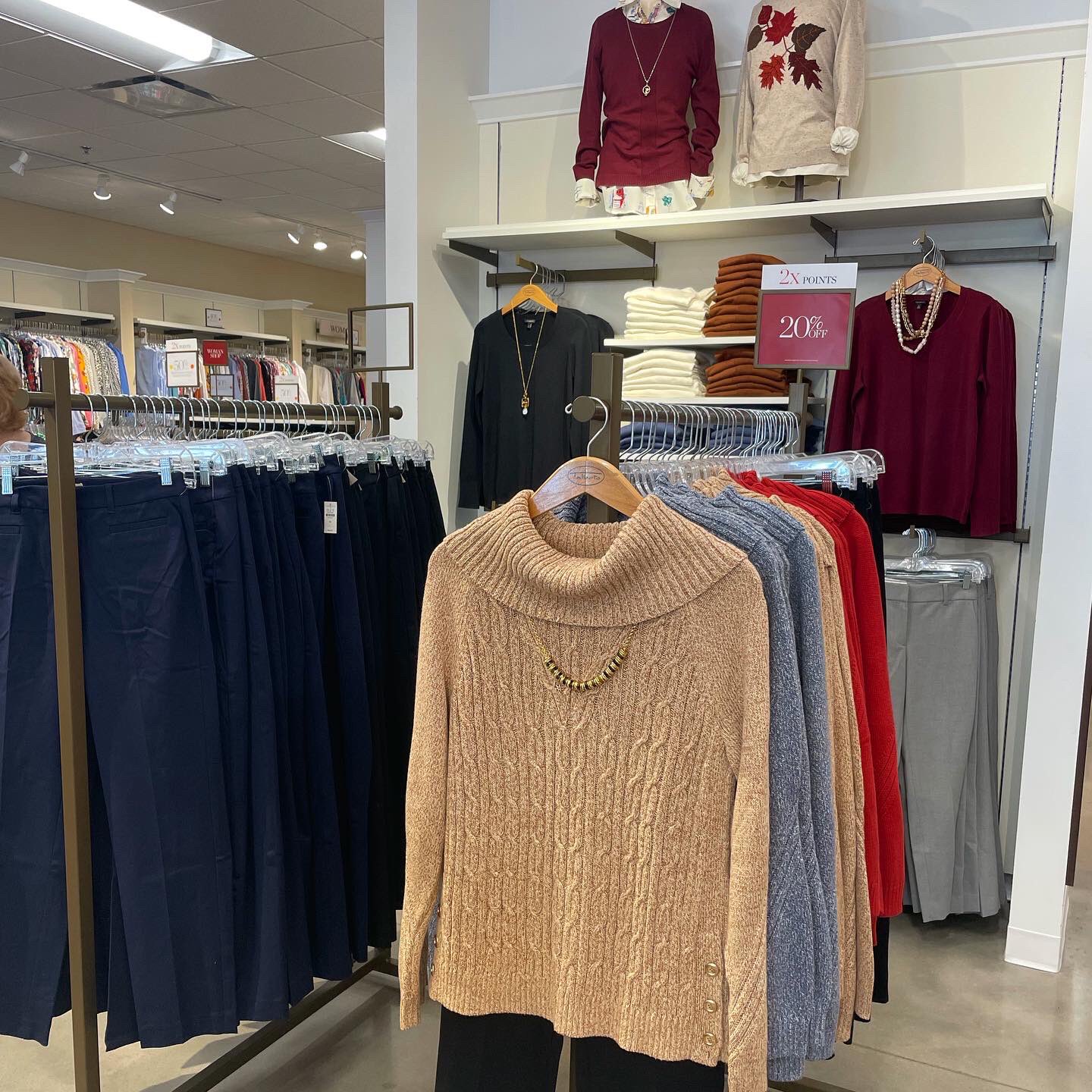 OutletAtGettysburg on X: SWEATER WEATHER 🍁 SHOP THE COZY NEW ARRIVALS AT TALBOTS  OUTLET GETTYSBURG! #gettysburgoutlets #gettysburg #talbots #talbotsoutlet  #fashion #accessories #womensfashion #outlet #outletshopping #shopping  #sale #shoppingspree