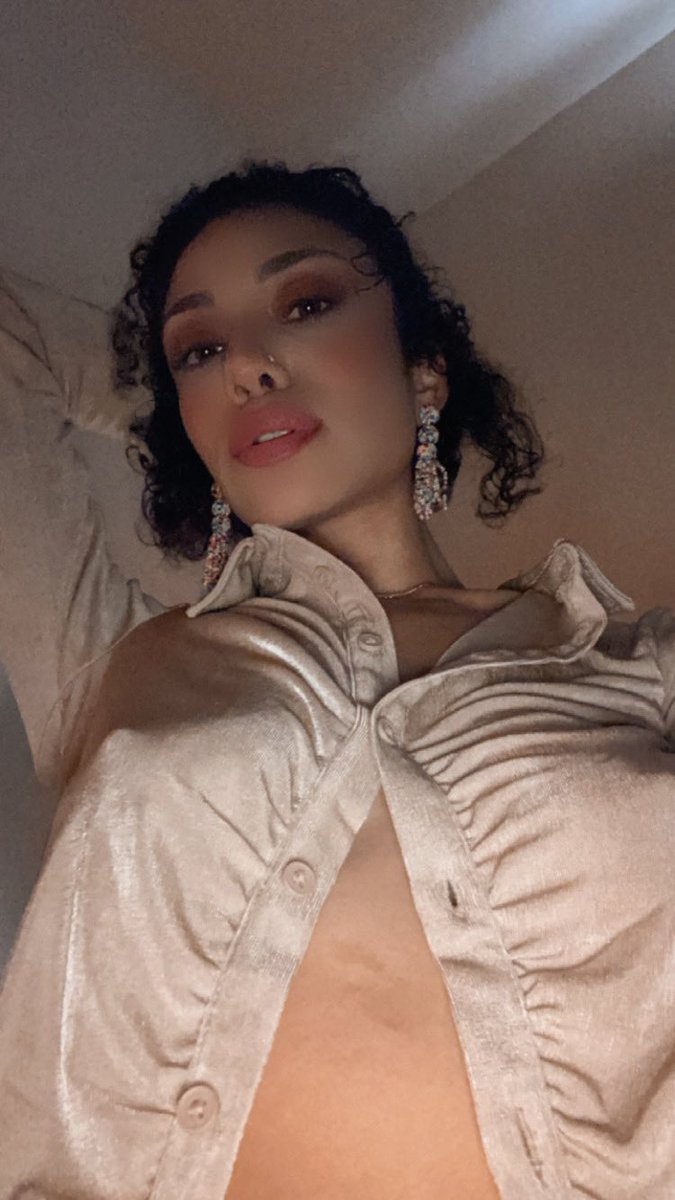 ScarletMoonbabe tweet picture