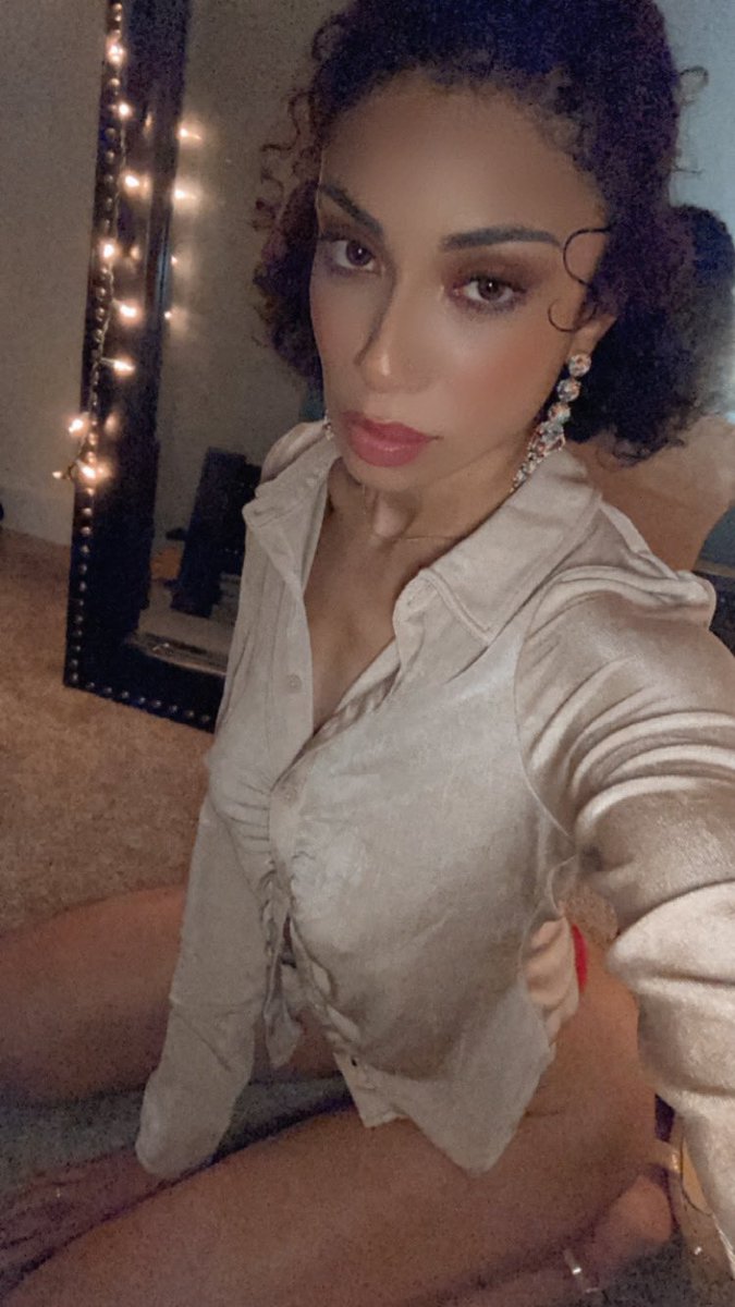 ScarletMoonbabe tweet picture