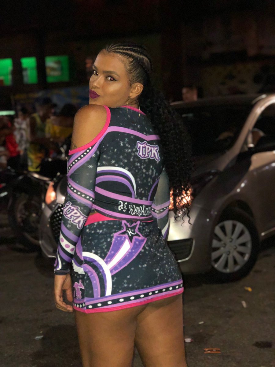 luastarr's tweet photo. A faz merdinha ganha estrela 😂🥵
@AsKaralhadas
#UniãoDasK
#TremDasK
#MelhorGestãoDasMoças
#AsKaralhadasDePilares https://t.co/t2nCc4iJLr