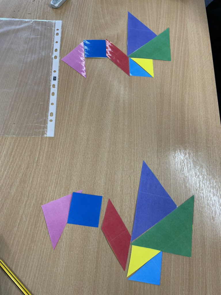 MandersonMaths's tweet photo. 1F having a good go at trying to escape Lochdonia Manor👀 https://t.co/LDDIAFDLP4