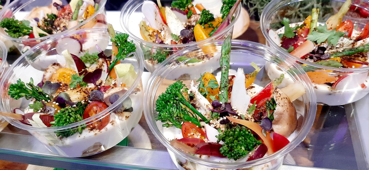 ChrisPennycott's tweet image. Great first day at the ICC celtic manor Head masters conference with independents by Sodexo if only playing a small part. Fantastic few days working along side great chefs from around the country at Clifton college. @MulcahyDavid @Kilbeychef @wol1978 @samwhite1984 @IndiesSodexo