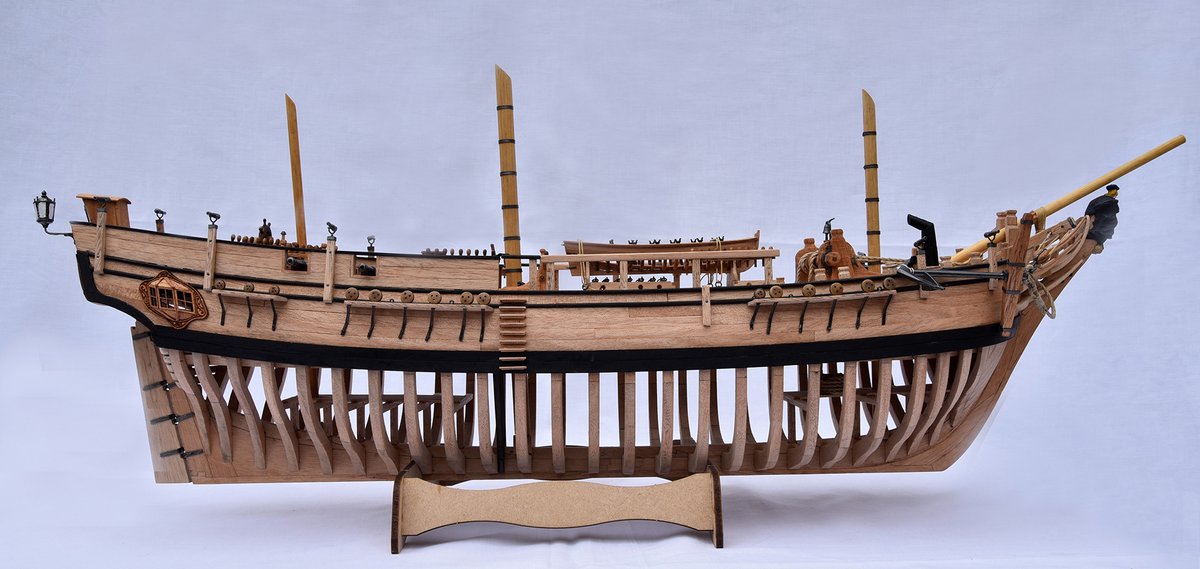 model_space's tweet photo. Our 1:48 scale model of the HMS Bounty, entirely made of wood, offers you the chance to build a naval model faithfully following the ancient construction techniques! Order your full kit today and save! https://t.co/CIeYrl2UjP https://t.co/tlInBv0fBR