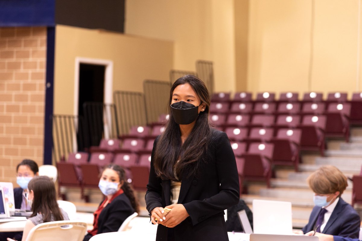 pulaskiacademy's tweet image. 🌐 After a year of virtual #PAModelUN competitions, the organization is ready for in-person debates throughout the day! PA Model UN leaders/offers organized today’s competition in Murphy and are hosts to Catholic High and Conway. 🌐 @PA_UpperSchool #PACompete