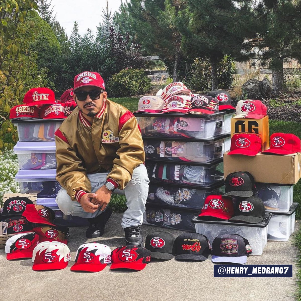 lids's tweet photo. The competition is HEATING UP! 🧢🔥 Take a look at a few #UltimateHatCollection entries from this past week.
Don’t miss your chance to win our largest prize yet! You have until October 3rd to submit your entries on Instagram.
✅Official details - https://t.co/TPmzTa24Nv https://t.co/7WiJBrg7xi