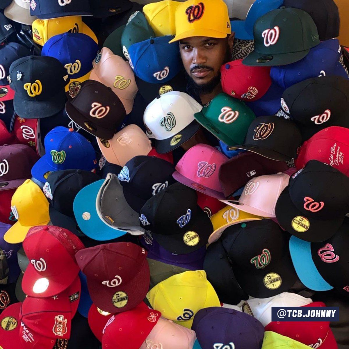 lids's tweet photo. The competition is HEATING UP! 🧢🔥 Take a look at a few #UltimateHatCollection entries from this past week.
Don’t miss your chance to win our largest prize yet! You have until October 3rd to submit your entries on Instagram.
✅Official details - https://t.co/TPmzTa24Nv https://t.co/7WiJBrg7xi