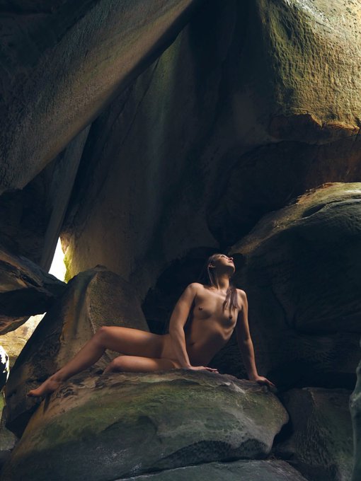 I love shooting with good friends. This series was taken by mi amiga Ashley. Check her other work out