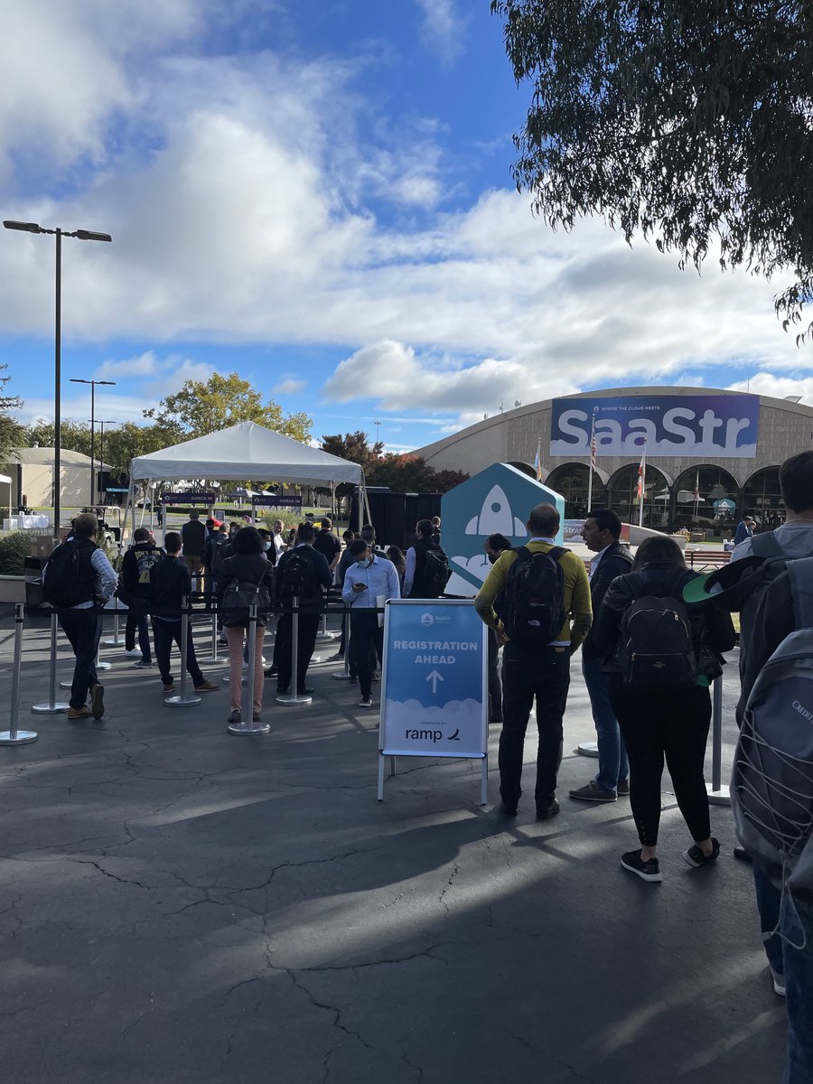 Only 2 check in stations at #saastrannual makes for a long wait on a Monday morning.