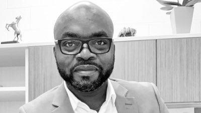 FVennePROF's tweet photo. EXCELLENTE NOUVELLE
M. Nya Njeuga, surintendant de l'éducation du #CECCE viendra nous rencontrer en salle de classe de français!
MÉGA DÉFI TWITTER
Pose ta question à M. @njeuganya directement sur Twitter. Il nous répondra en classe #FRA1D
@ecolecatholique @CcSamuelGenest #onfr https://t.co/LWu9grDXQi