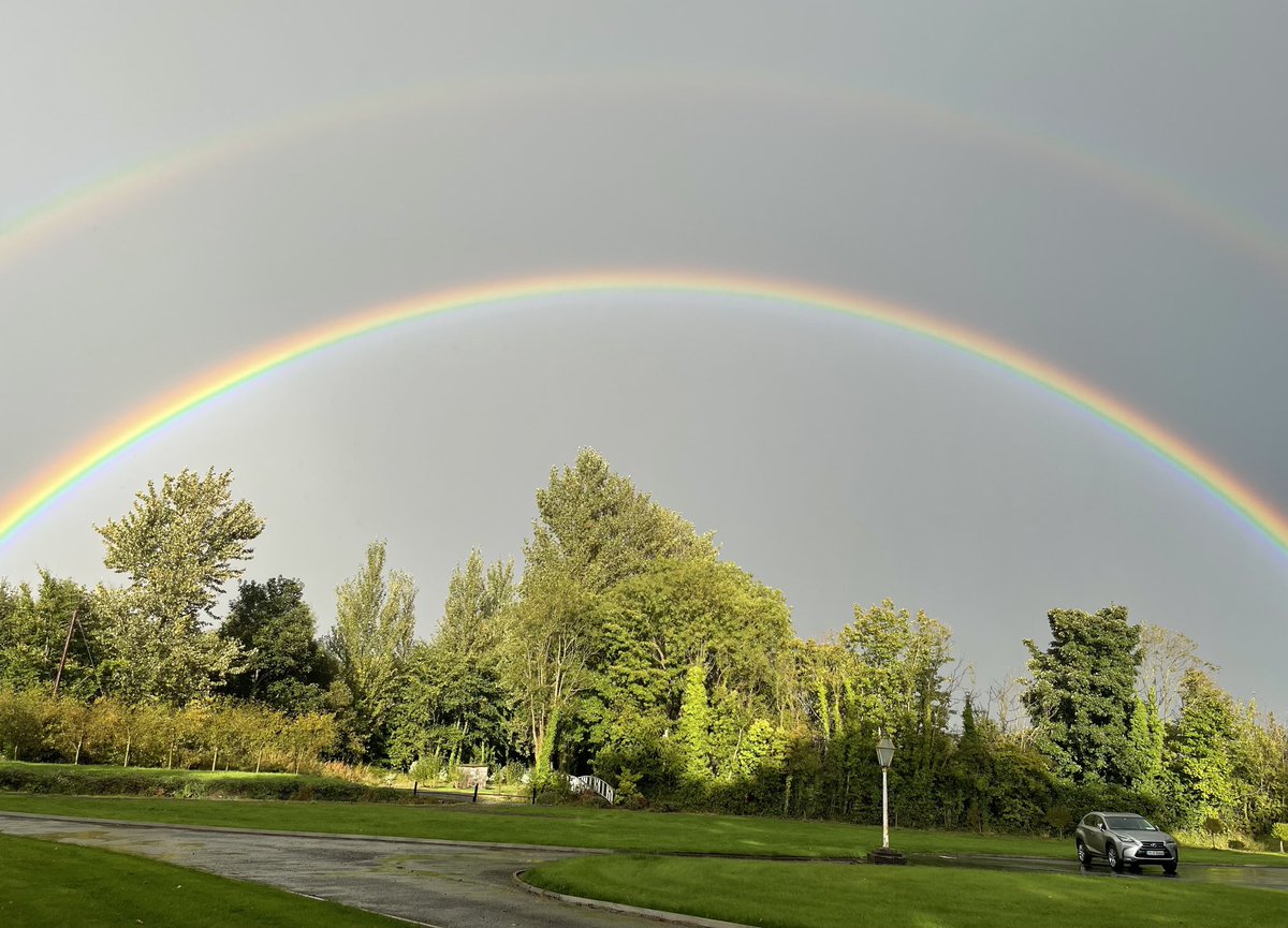 Well worth the soaking to capture this beautiful double rainbow in the garden  😅