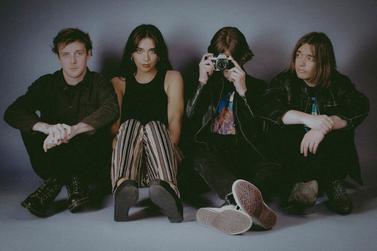 THE MYSTERINES: "We're definitely looking forward to playing our new stuff back home" - fresh <a href="/TheMysterines/">the mysterines</a> chat in <a href="/diymagazine/">DIY</a>. Read on here: diymag.com/2021/09/24/the…

Liverpool <a href="/O2AcademyLpool/">O2 Academy Liverpool</a> homecoming headline tickets: skiddle.com/whats-on/Liver… 📸 <a href="/KatyCummings_/">Katy-Rose Cummings</a>