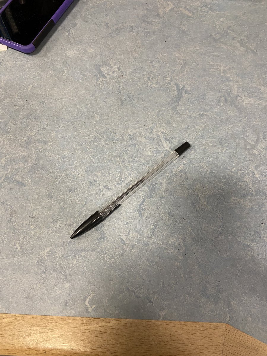 ianlewins's tweet photo. #PenUpdate - I know you’ve been waiting patiently.
- down to one
+ a fancy lid https://t.co/zVkNRzBPK6