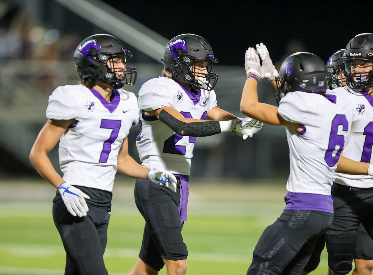 Duns_more's tweet photo. District 10-5A DII  #txhsfb stats leaders 

Team Offense @RudderFootball - 493 YPG 

Team Defense @ConsolFootball - 257 YPG 

Passing @QBEJ_EZAR - 69-107-5 1264 yds 12 tds 

Rushing @FreeneyJustin - 111 atts 710 yds 6 tds 

Receiving @htgRay5 - 31-611-7 

INTs @Cade_Carter2 - 4 https://t.co/QIHnmmus8i