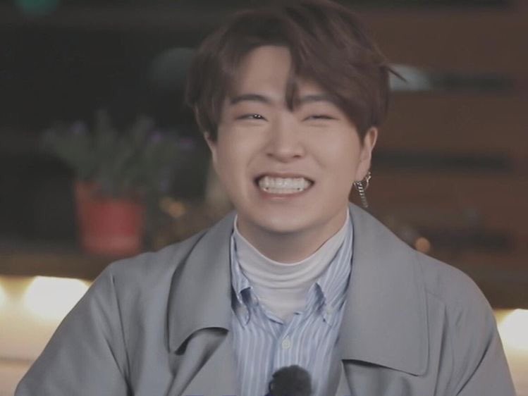 youngjae archive tweet media