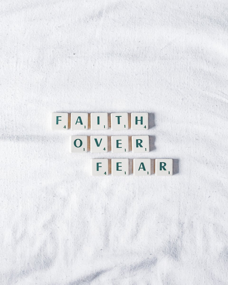 capitalmvmt's tweet photo. ¿A qué le tienes miedo? ¿Por qué tienes miedo? Tómate un momento para pensar en ello.
Te invitamos a nuestro #CuartoDeOracion donde podrás encontrar Valor para enfrentar lo incierto.
#capitalmvmt #iglesia #amigossiguiendoaJesus #AustinFC https://t.co/M7fWTSZqKe